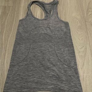 Lululemon Athletica Heathered Gray Tank Top
